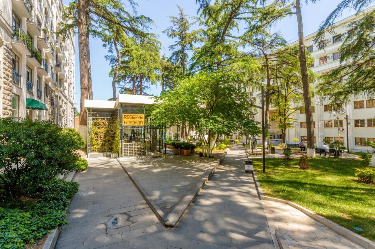 Apartment In The City Center Lll Tbilisi Exterior photo