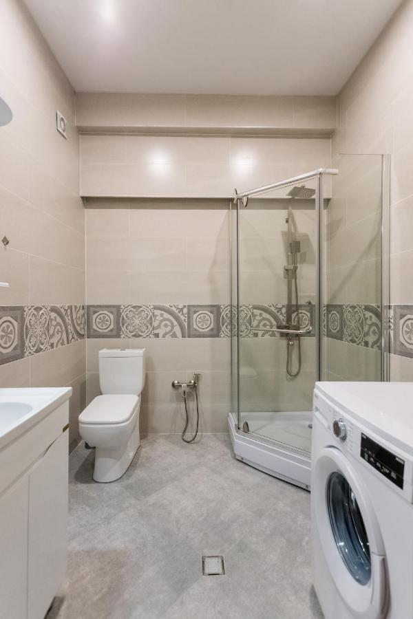 Apartment In The City Center Lll Tbilisi Exterior photo