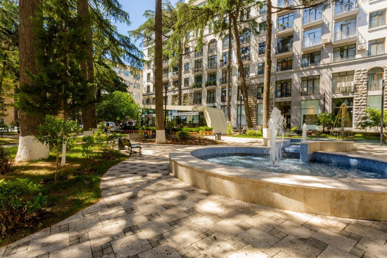 Apartment In The City Center Lll Tbilisi Exterior photo
