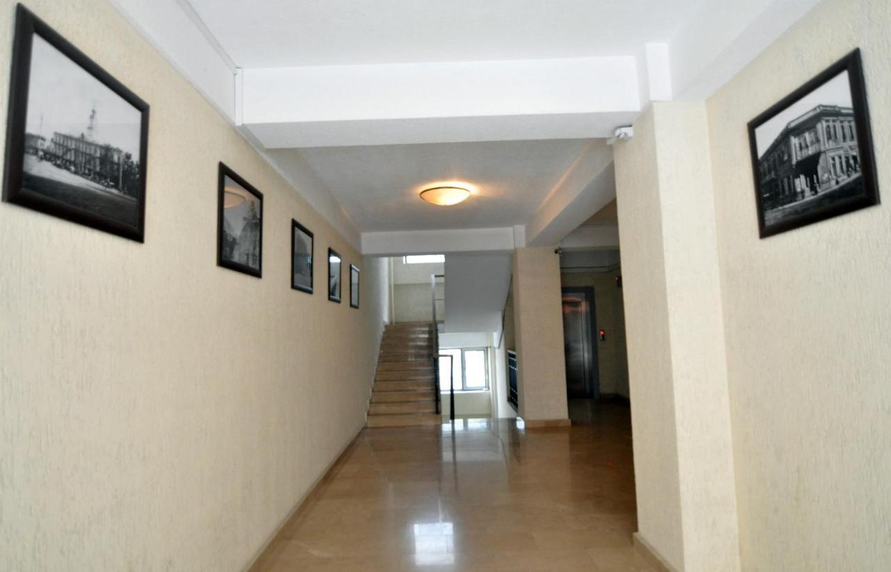 Apartment In The City Center Lll Tbilisi Exterior photo